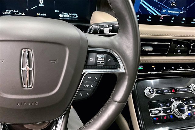 Used 2022 Lincoln Nautilus Reserve w/ Monochromatic Package image 24