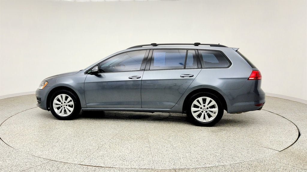 Used 2017 Volkswagen Golf S AWD/4WD image 8