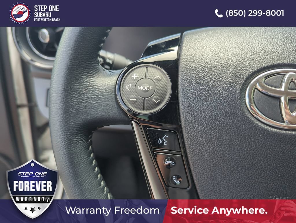 Used 2018 Toyota Prius C FWD image 22