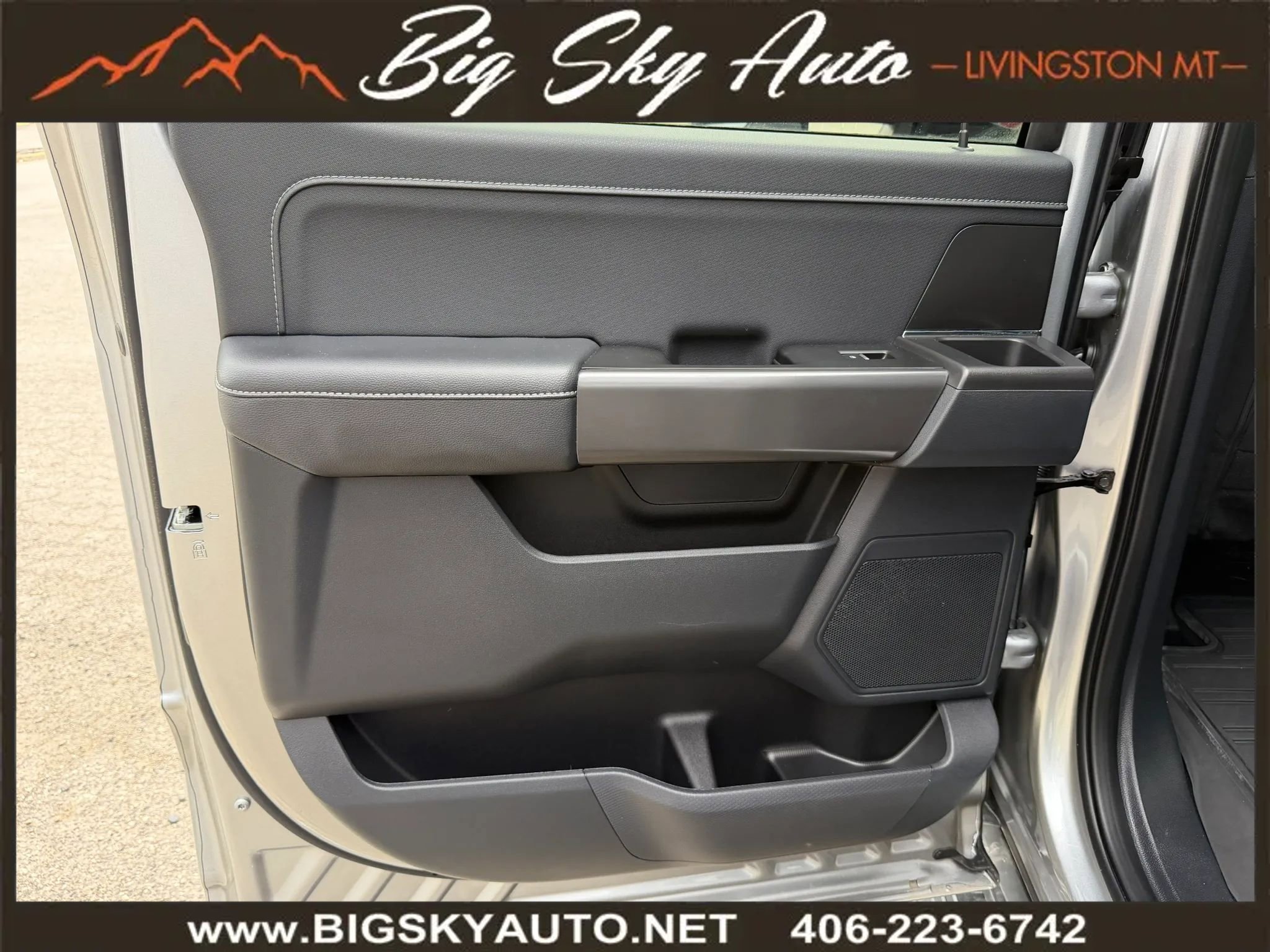 Used 2024 Ford F150 XLT w/ Equipment Group 302A MID image 18