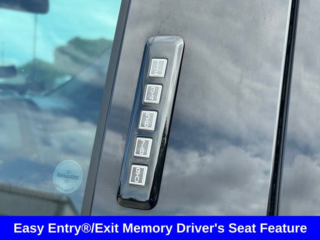 Used 2021 Ford F350 Lariat w/ Lariat Ultimate Package image 18