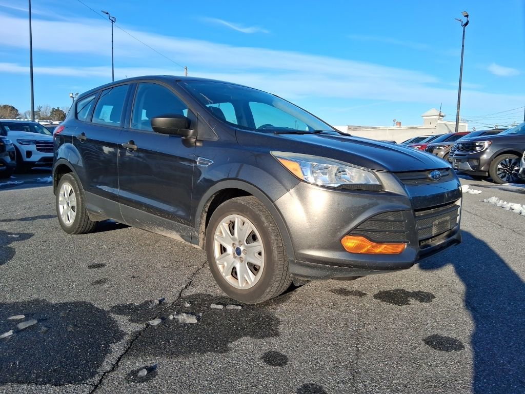 Used 2016 Ford Escape S image 3