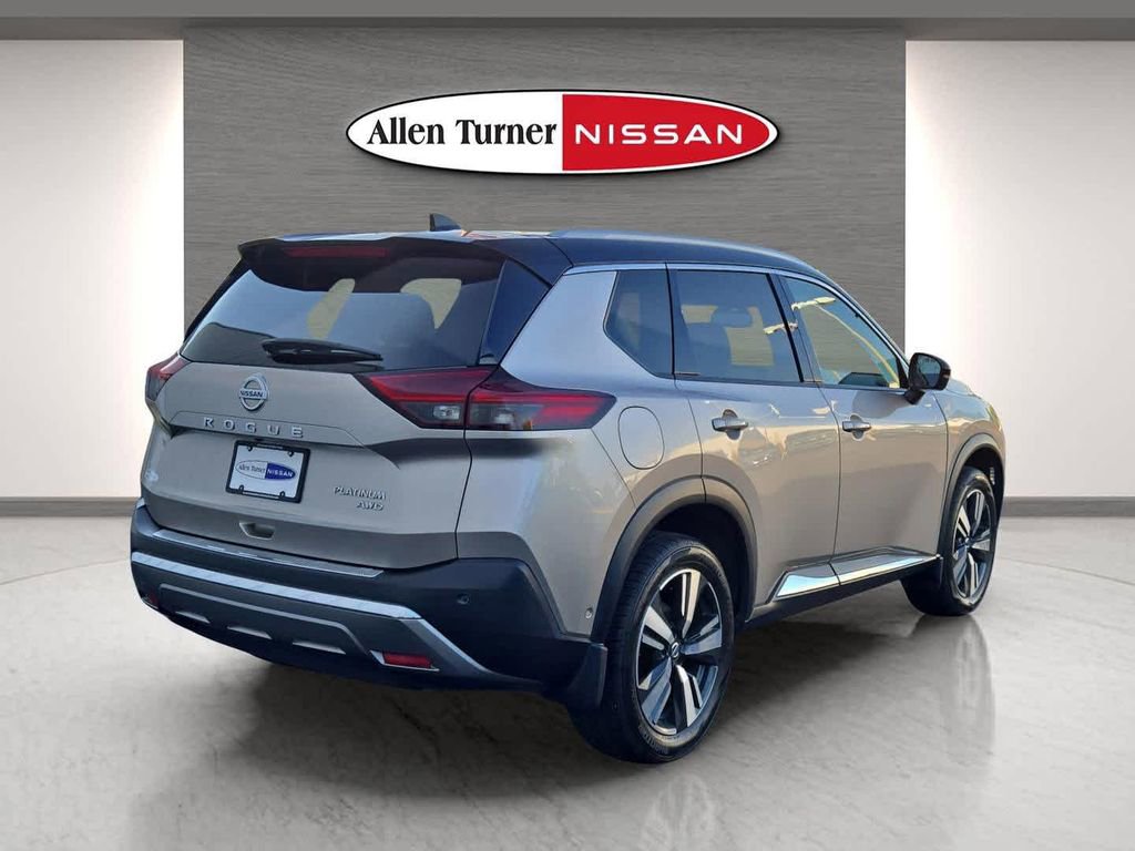 Used 2021 Nissan Rogue Platinum AWD/4WD image 6