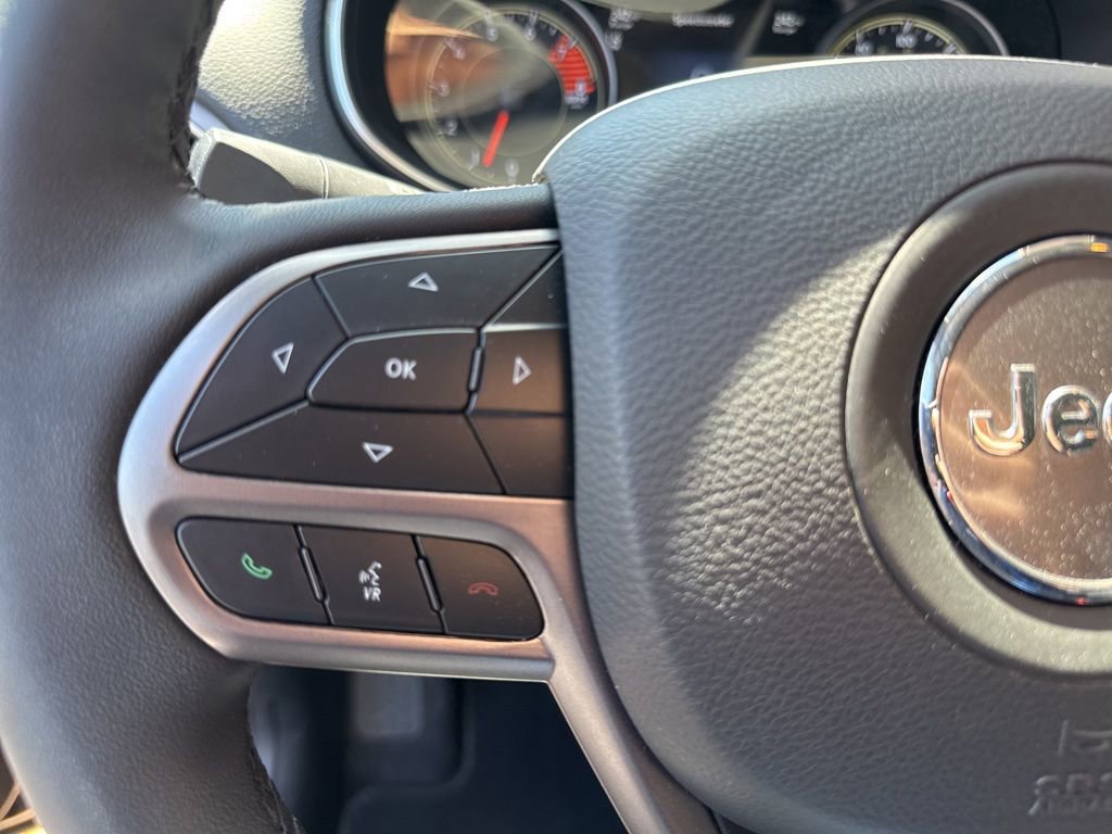 Used 2022 Jeep Cherokee Latitude Lux image 30