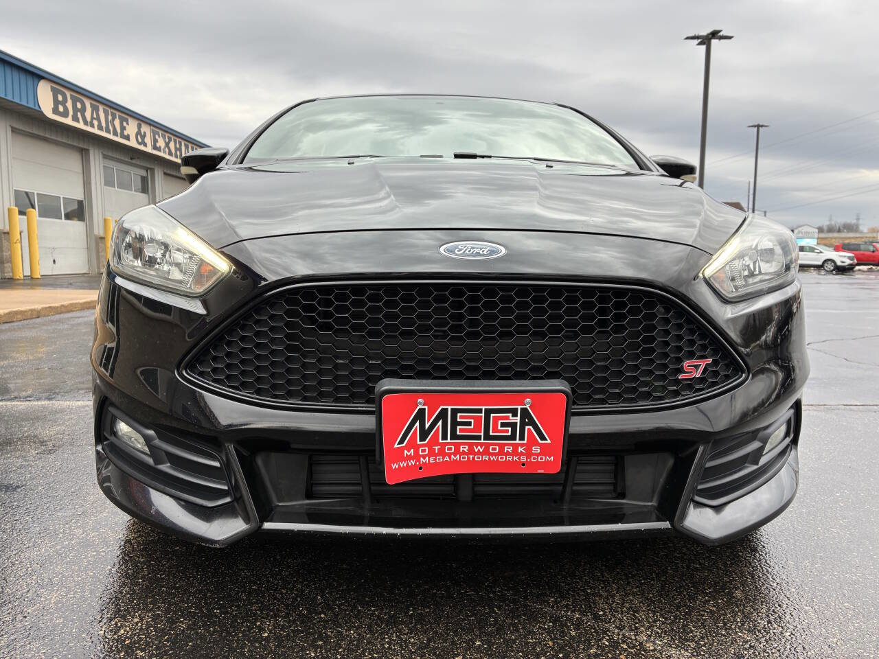 Used 2017 Ford Focus ST image 21