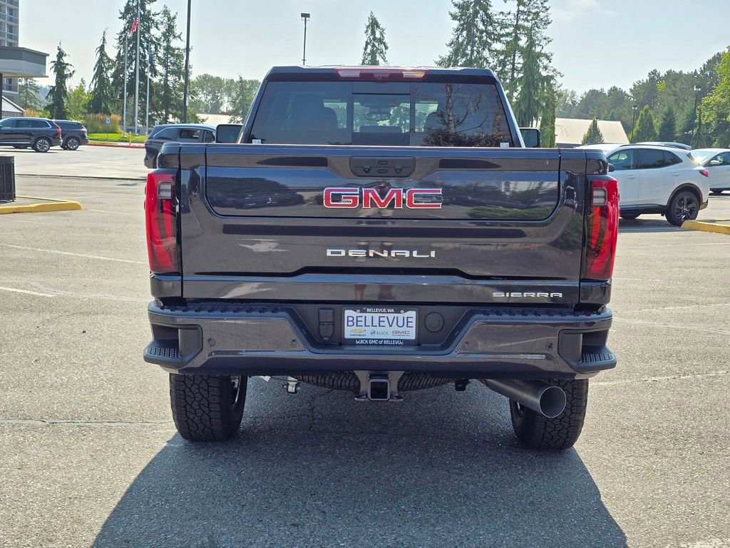 New 2025 GMC Sierra 3500 Denali w/ Denali Reserve Package image 4