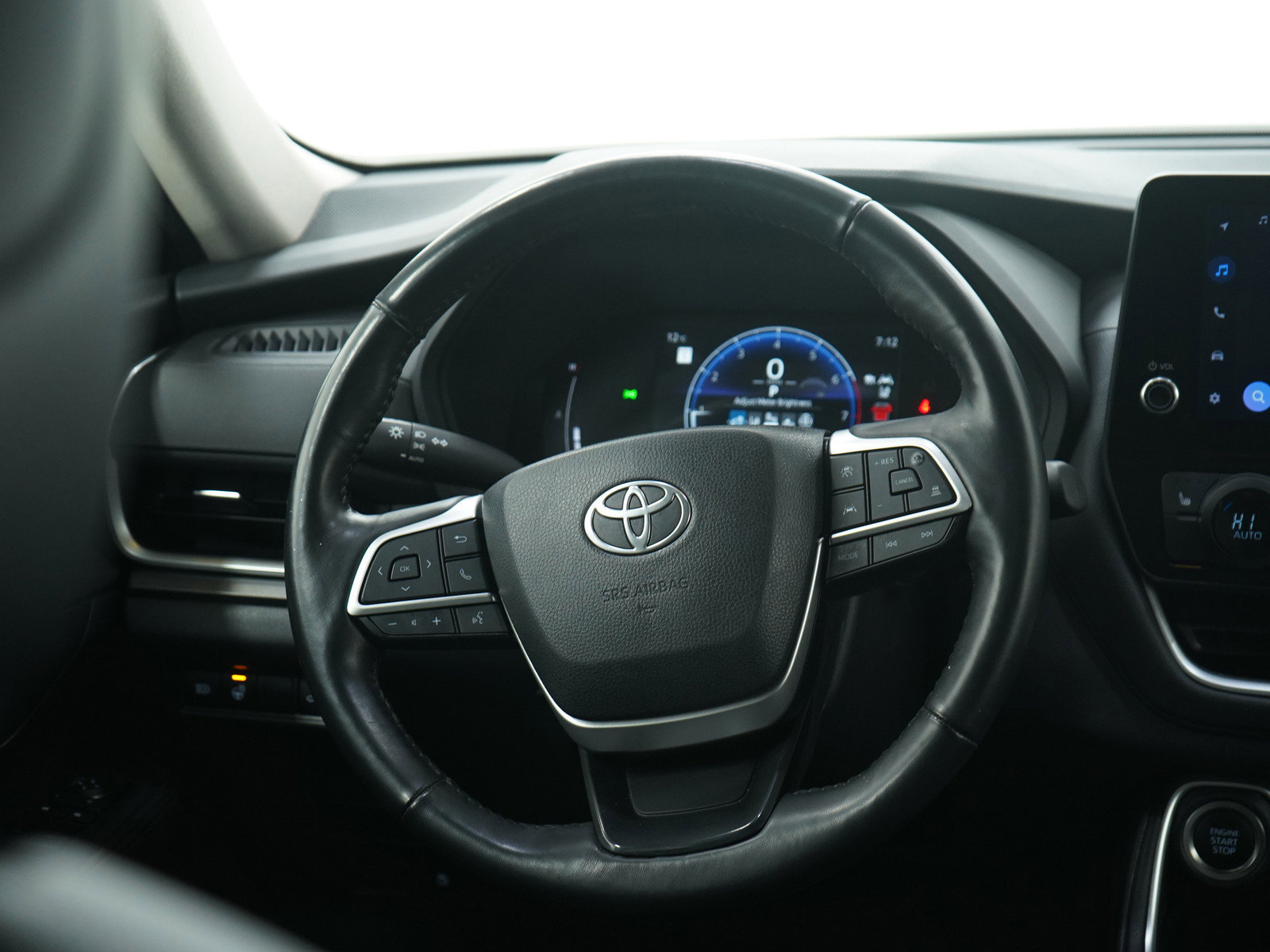 Used 2024 Toyota Grand Highlander XLE image 26