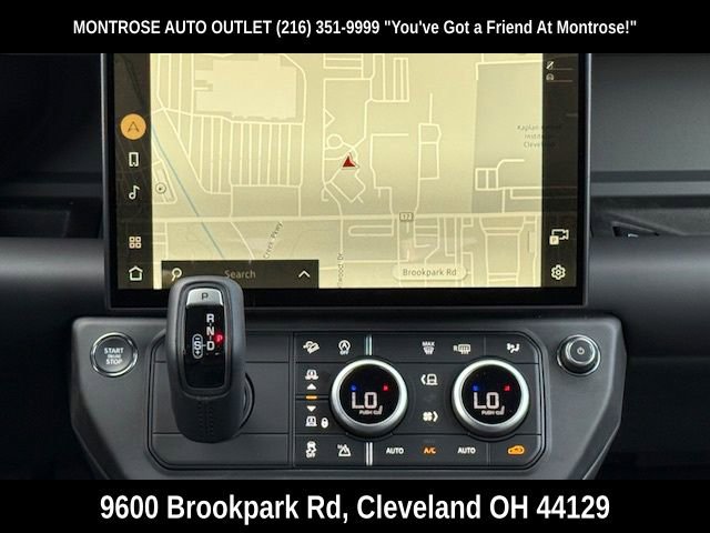 New 2026 Land Rover Defender 110 S image 18