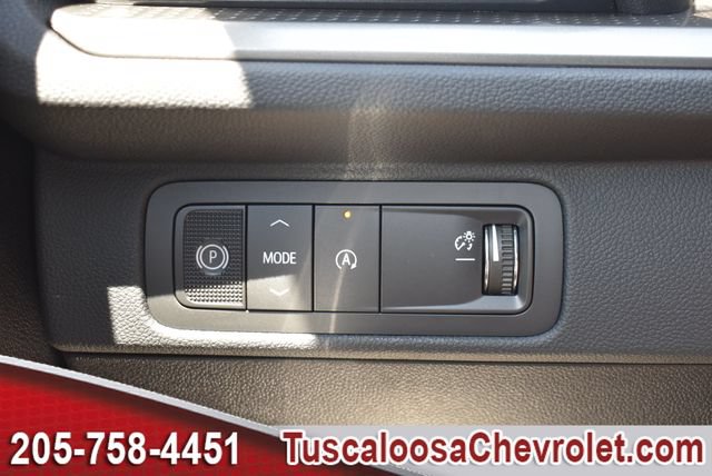 New 2027 Chevrolet Traverse LT w/ Midnight/Sport Edition FWD image 35