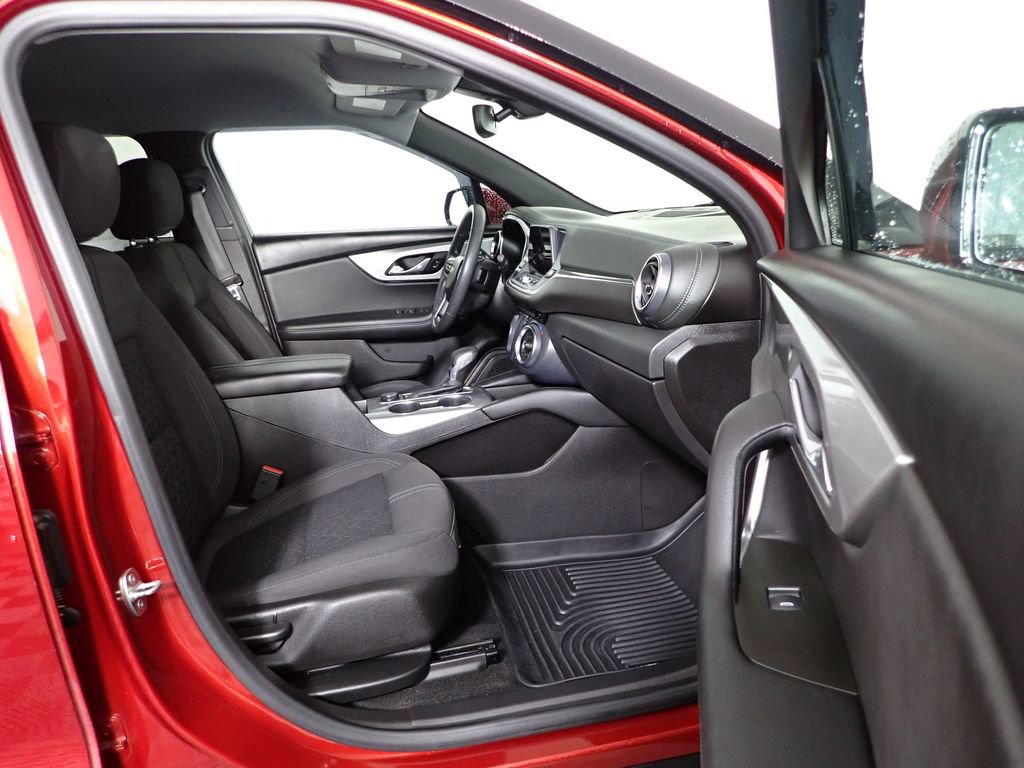 Used 2021 Chevrolet Blazer LT image 34