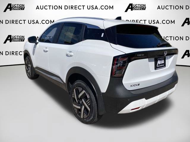 Used 2026 Nissan Kicks SV FWD image 21