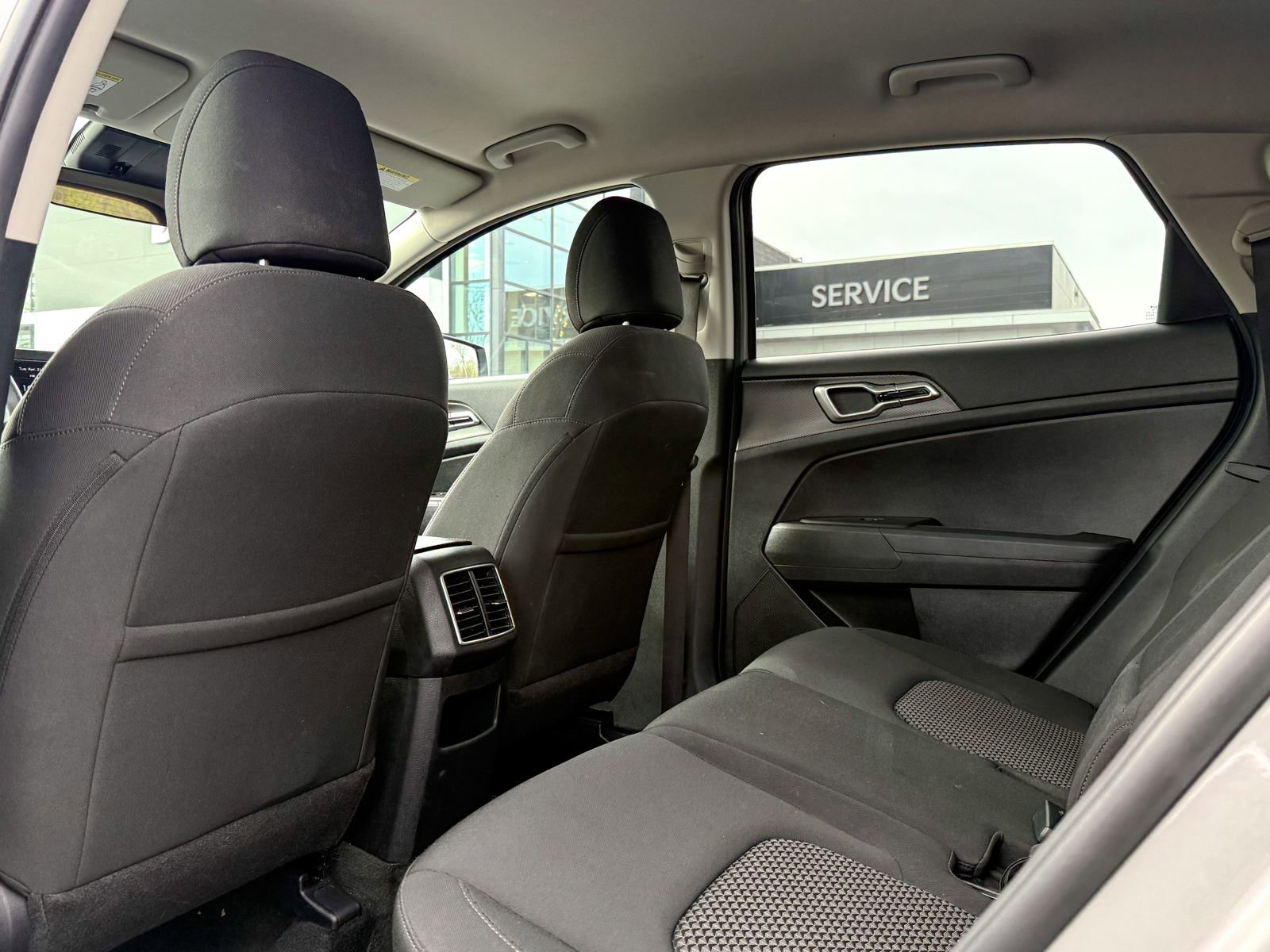 Certified 2023 Kia Sportage LX AWD/4WD image 39