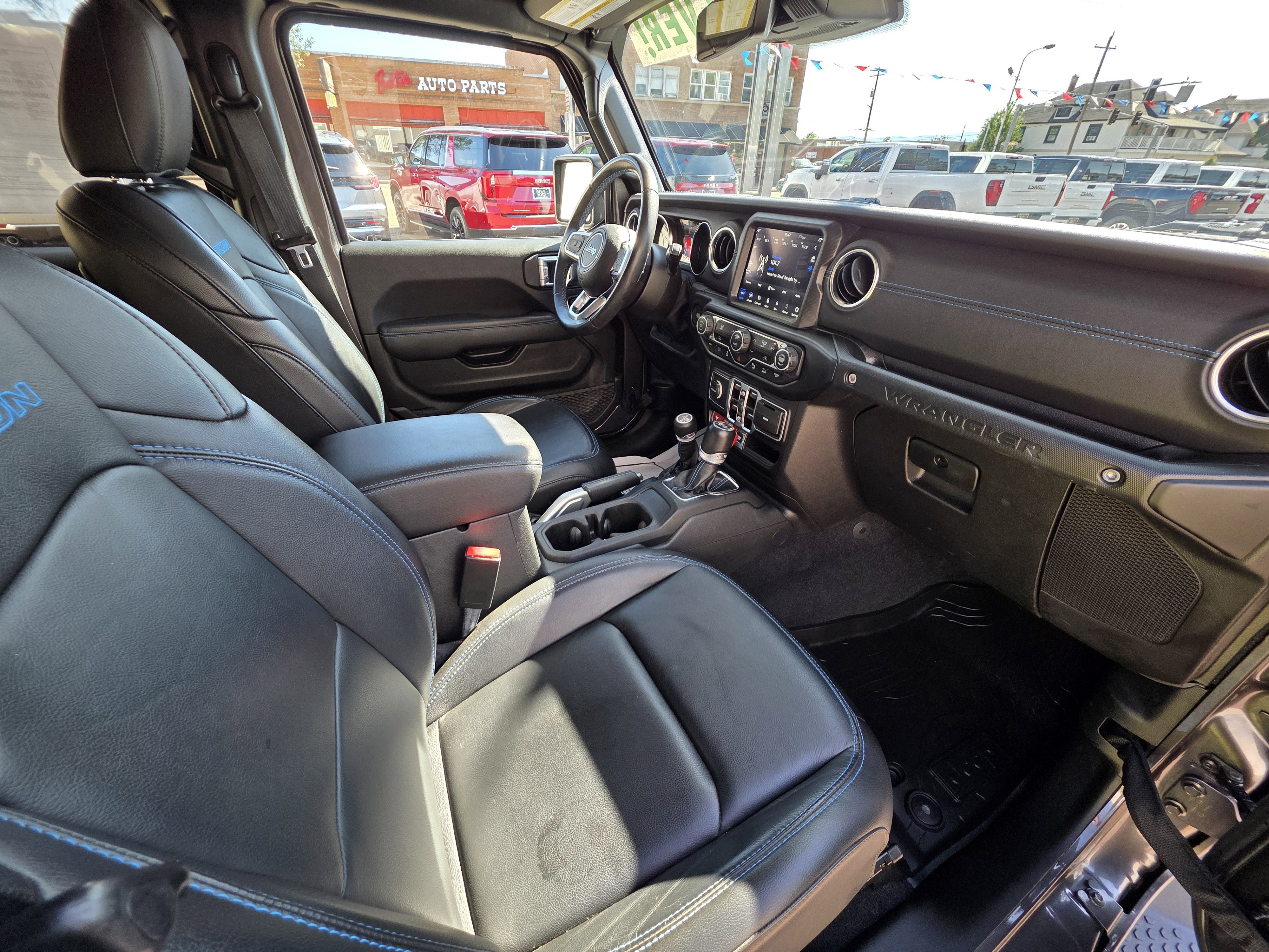 Used 2021 Jeep Wrangler Unlimited Rubicon 4xe w/ Steel Bumper Group image 24