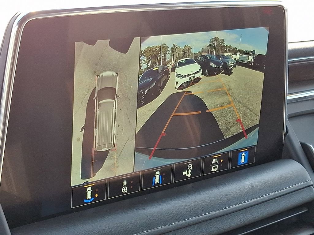 Used 2022 Chevrolet Tahoe Z71 w/ Luxury Package image 19