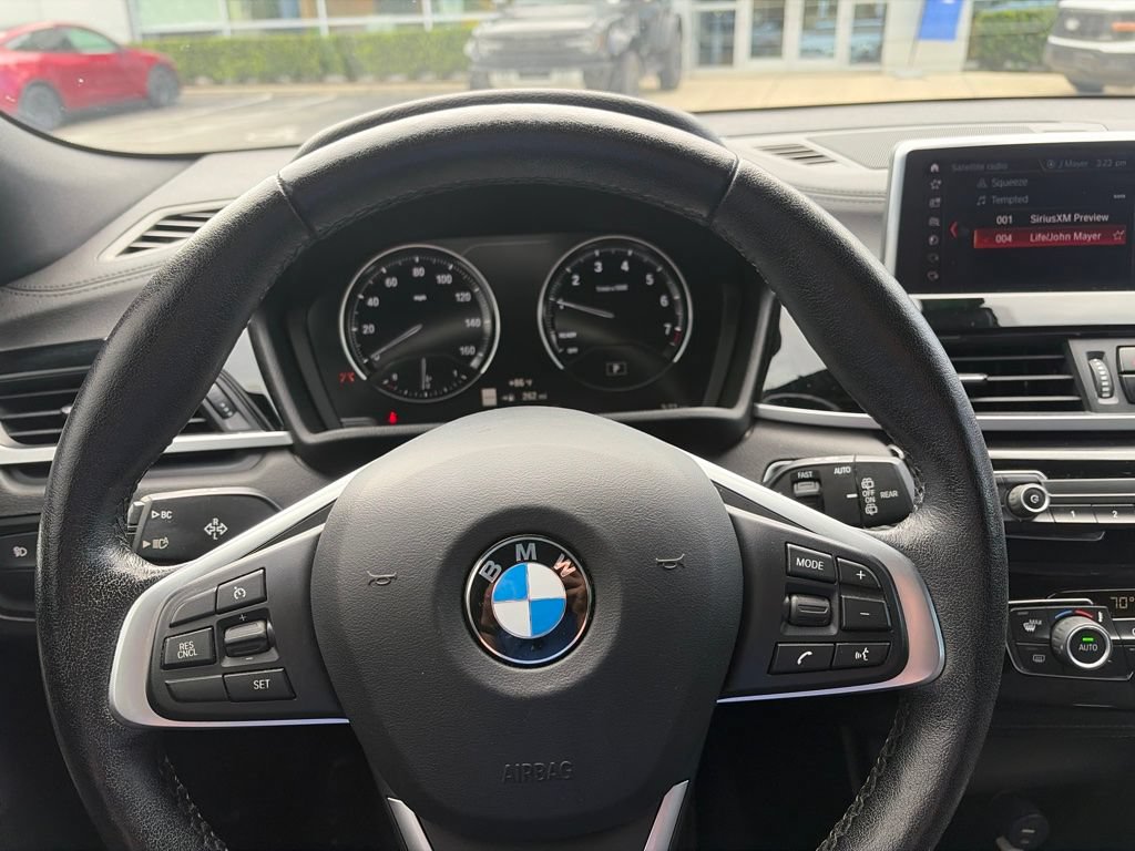 Used 2022 BMW X2 sDrive28i w/ Convenience Package FWD image 11