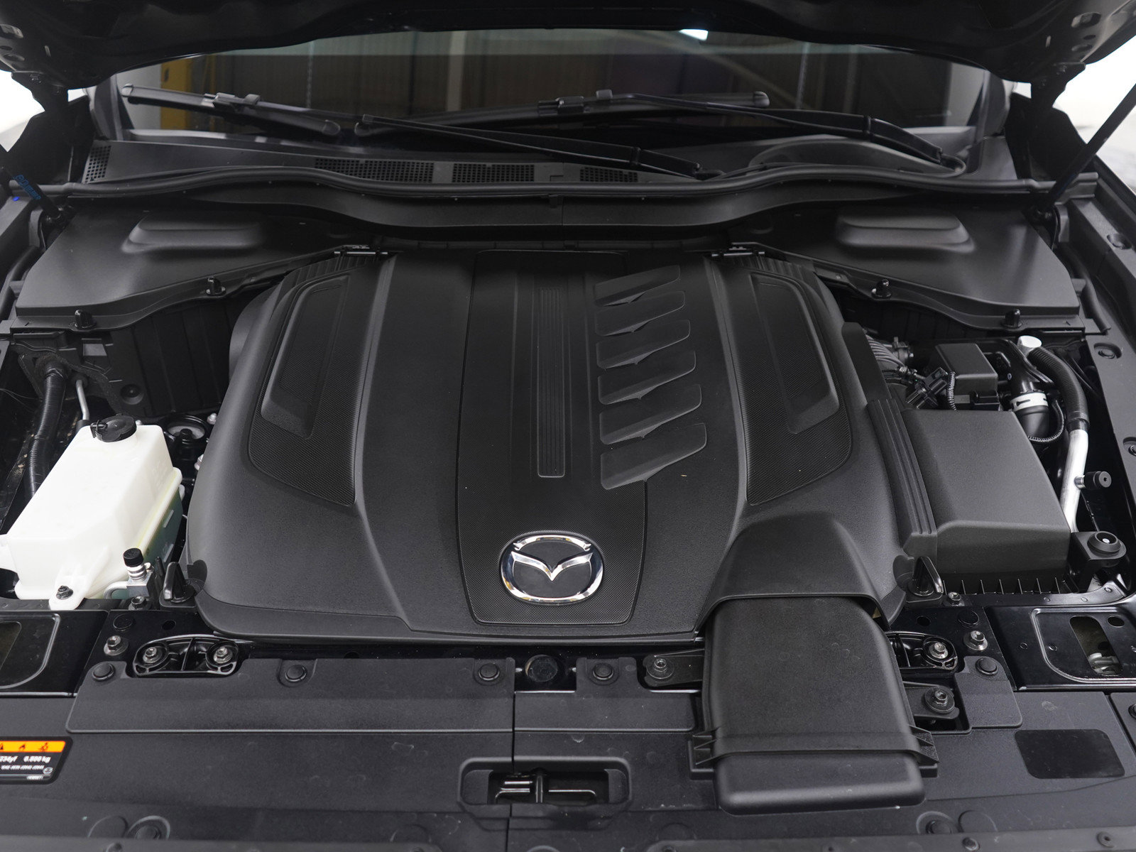 Certified 2025 MAZDA CX-70 3.3 Turbo S w/ Premium Package image 30