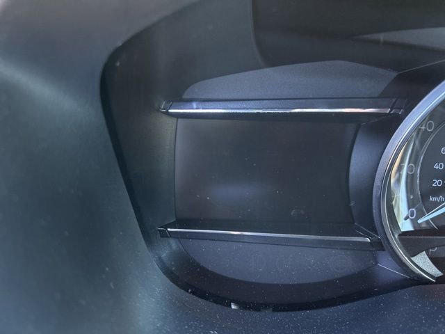 Used 2017 Ford Explorer XLT w/ Equipment Group 202A image 21