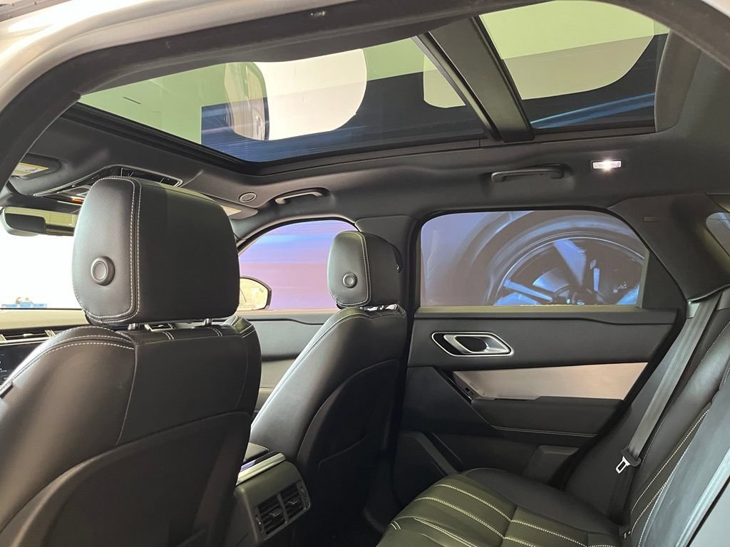 Used 2023 Land Rover Range Rover Velar R-Dynamic S AWD/4WD image 24