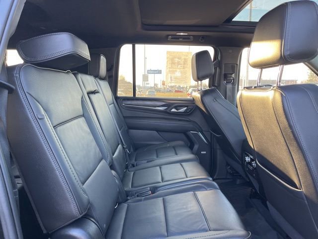 Used 2022 GMC Yukon XL Denali image 23