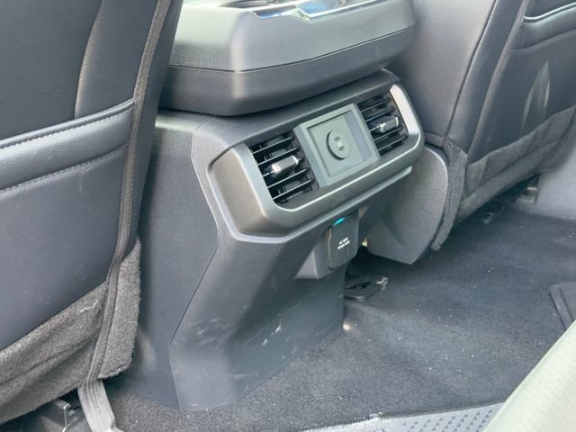 Used 2025 Ford F150 Lariat AWD/4WD image 12