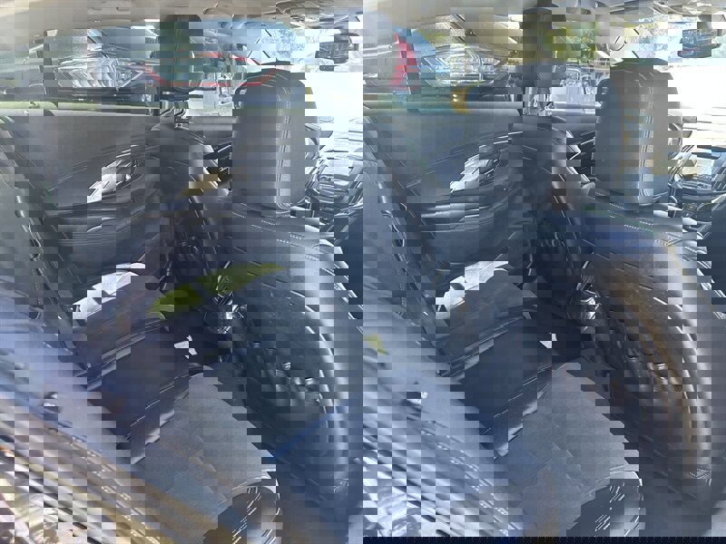 Used 2016 Buick LaCrosse image 29