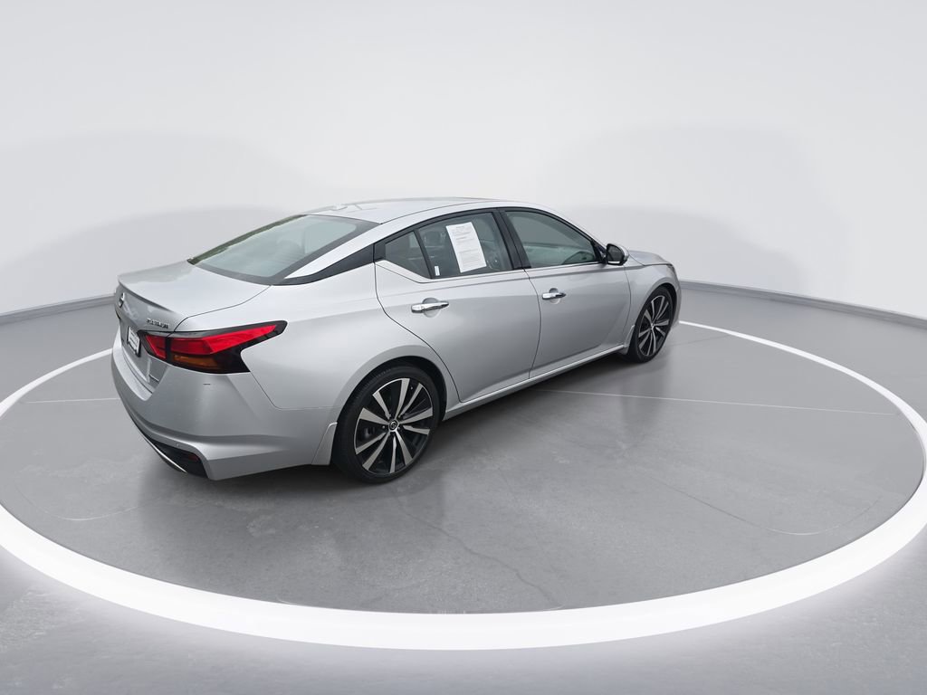 Used 2020 Nissan Altima 2.0 Platinum FWD image 8