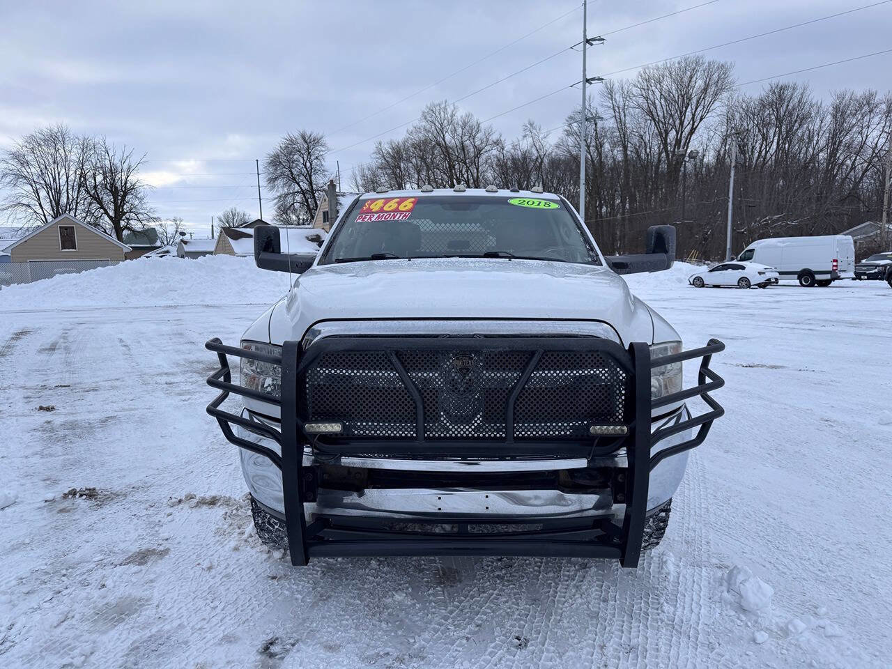 Used 2018 RAM 2500 Tradesman w/ Chrome Appearance Group image 3