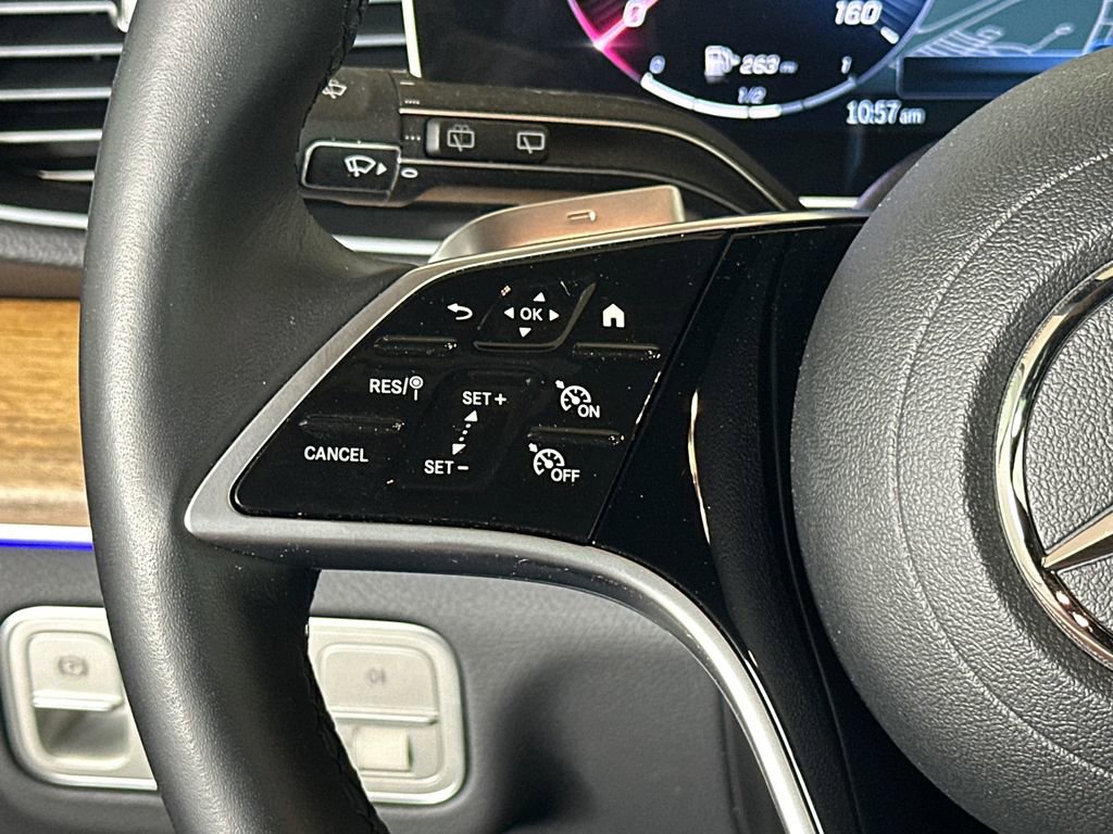 Certified 2025 Mercedes-Benz GLE 450 4MATIC image 27