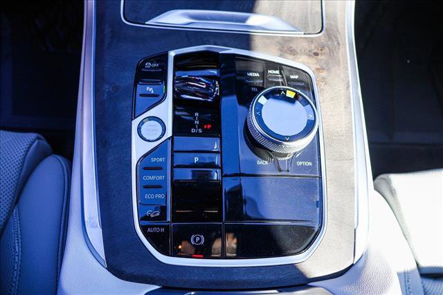 New 2026 BMW X5 M60i w/ Executive Package image 19