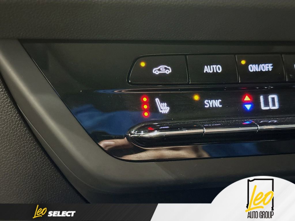 Used 2023 Buick Envision Essence w/ Technology Package I AWD/4WD image 23
