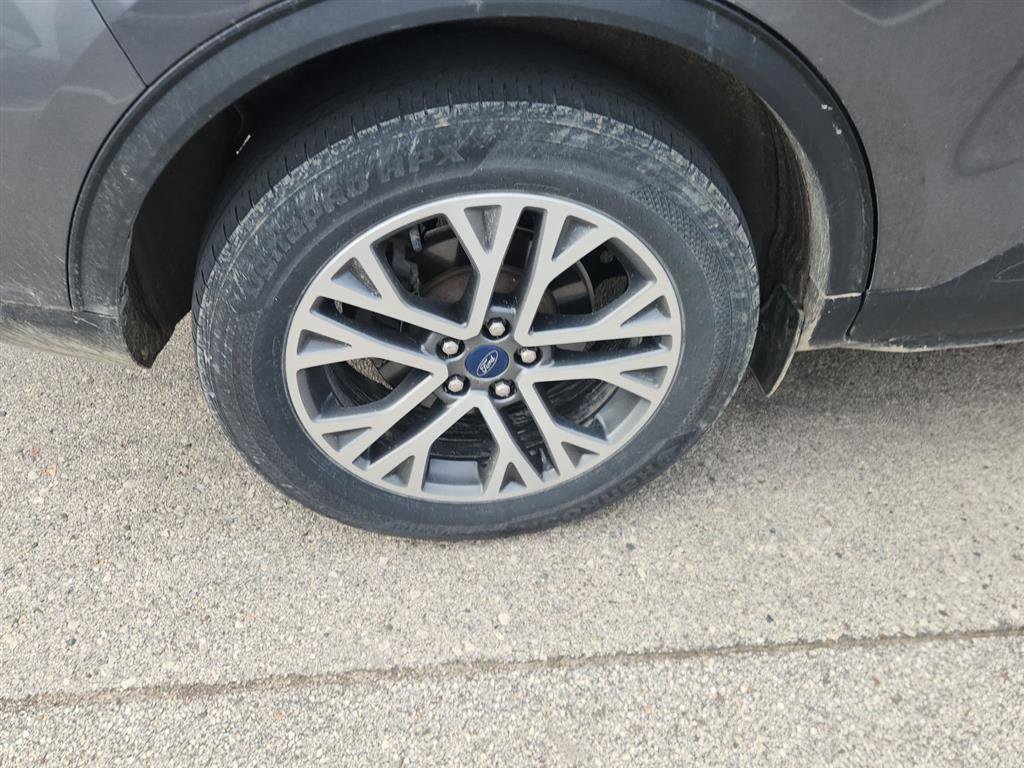 Used 2021 Ford Escape SEL AWD/4WD image 5