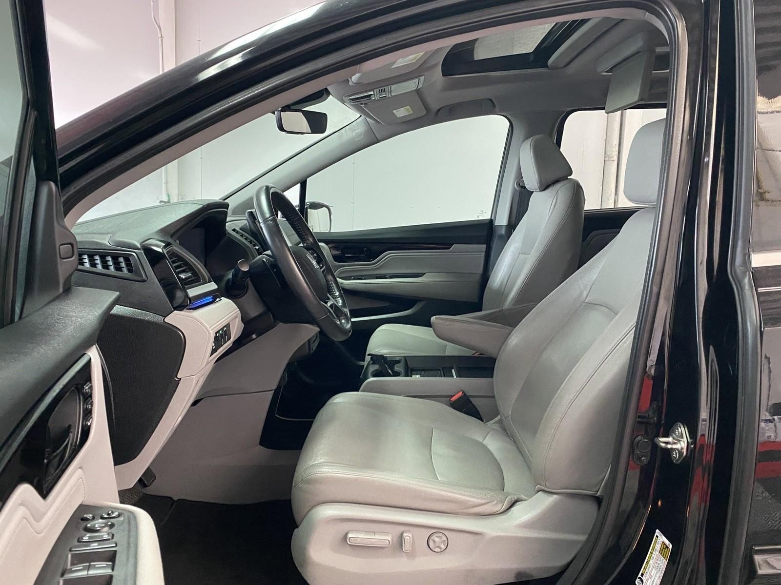 Used 2018 Honda Odyssey Elite image 52