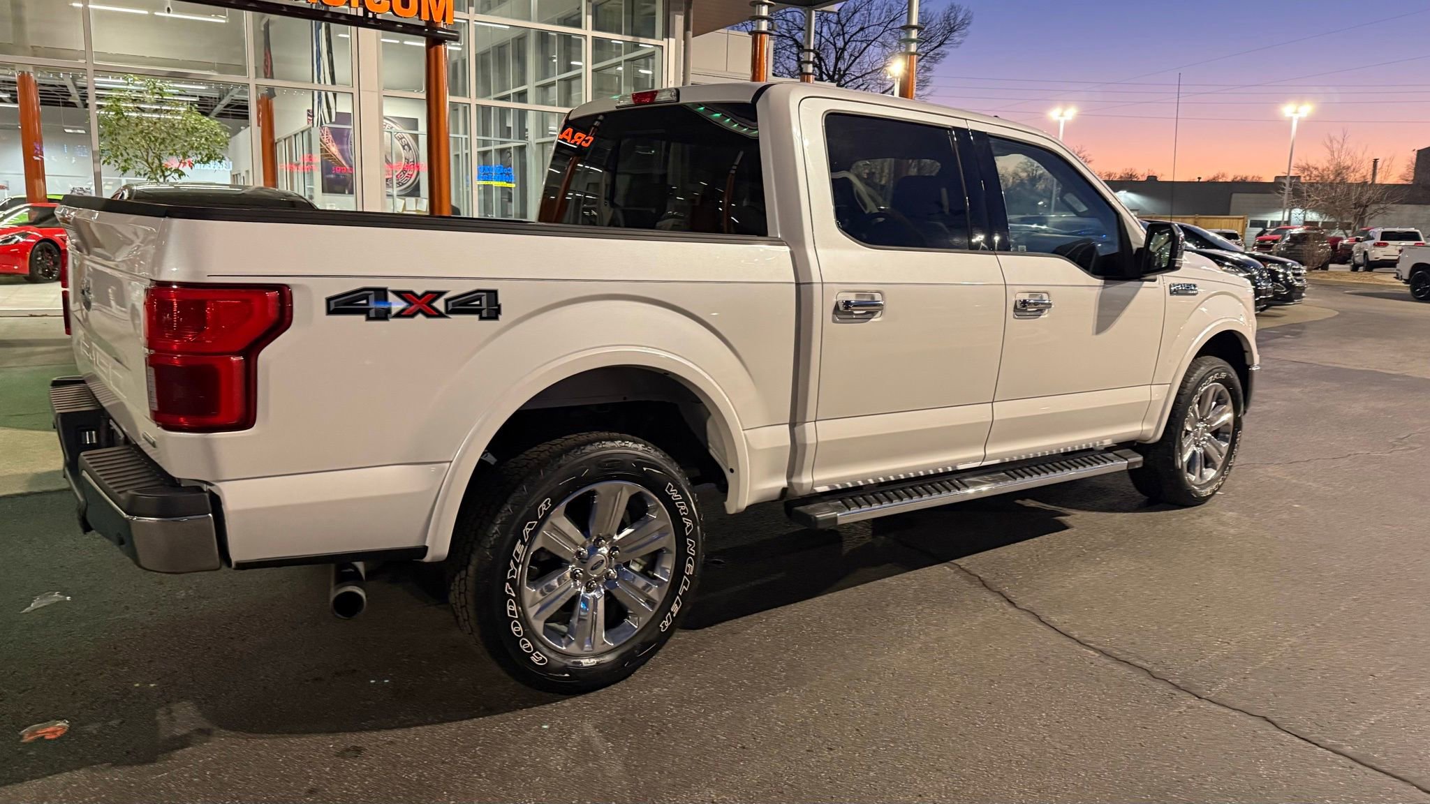 Used 2019 Ford F150 Lariat AWD/4WD image 3
