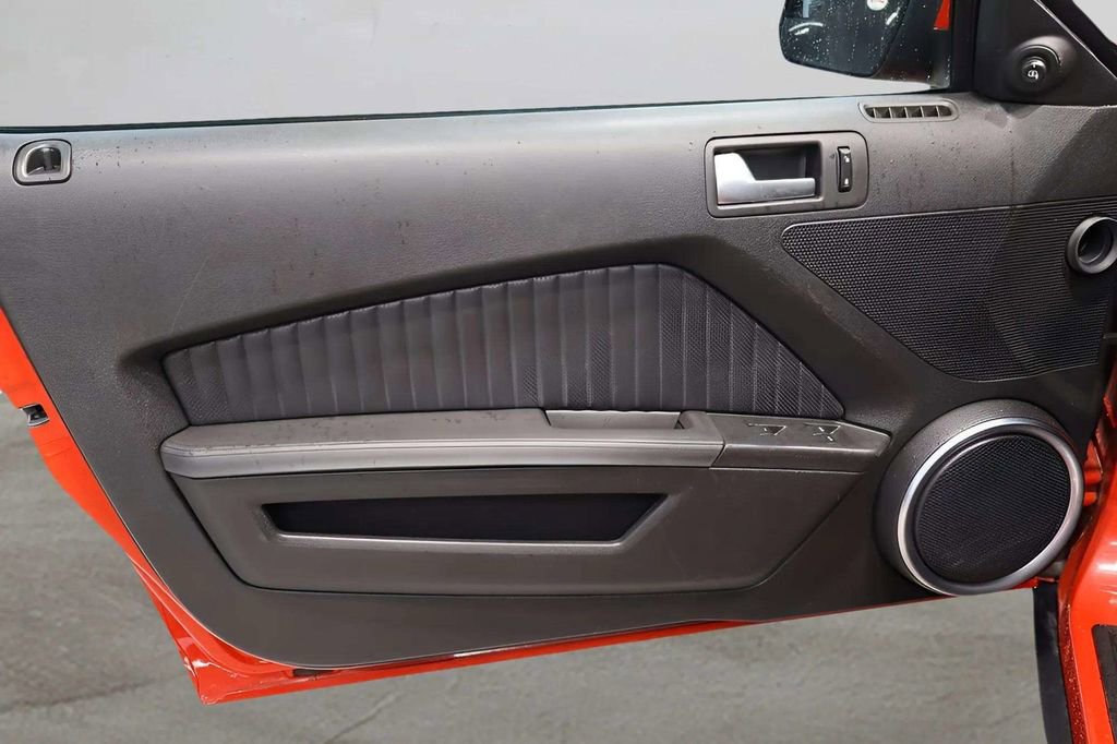 Used 2012 Ford Mustang Shelby GT500 w/ Electronics Pkg image 21