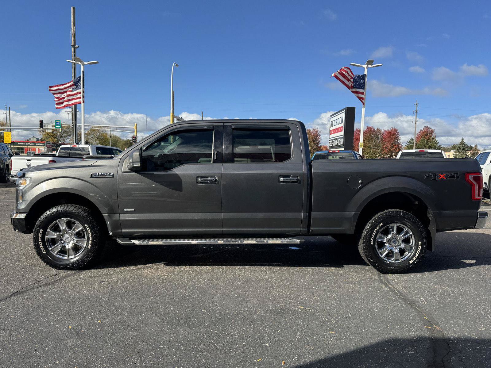 Used 2017 Ford F150 XLT w/ Equipment Group 302A Luxury AWD/4WD image 4