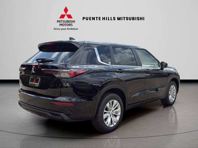 New 2026 Mitsubishi Outlander ES image 5