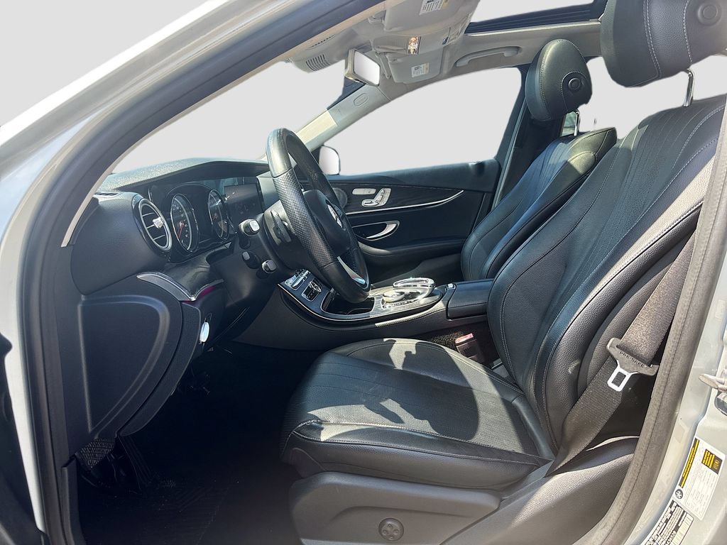 Used 2018 Mercedes-Benz E 300 image 38