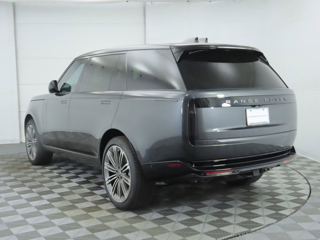 New 2025 Land Rover Range Rover Long Wheelbase SE image 7
