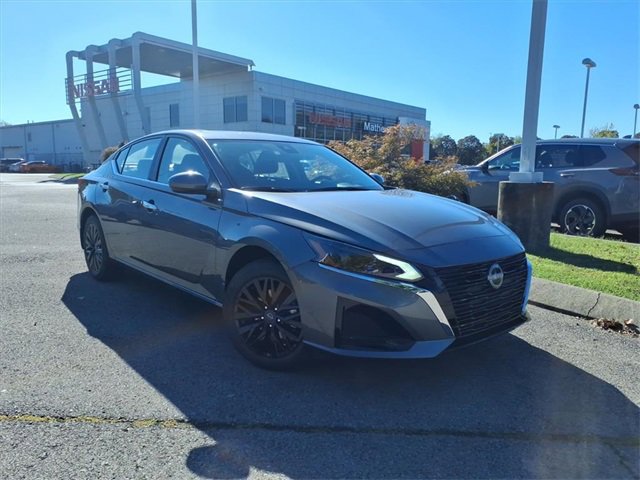 New 2025 Nissan Altima 2.5 SV w/ SV Special Edition Package image 1