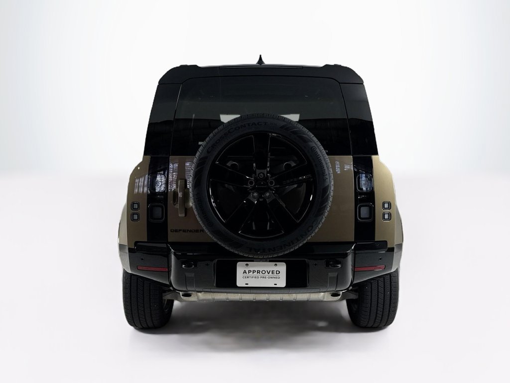Used 2026 Land Rover Defender 110 X-Dynamic SE AWD/4WD image 4