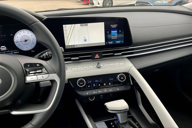 New 2026 Hyundai Elantra Limited image 7