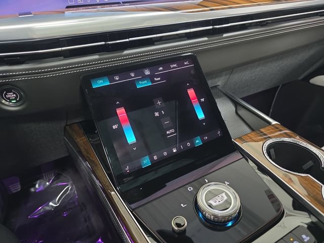 Used 2026 Cadillac Escalade Platinum Luxury image 24