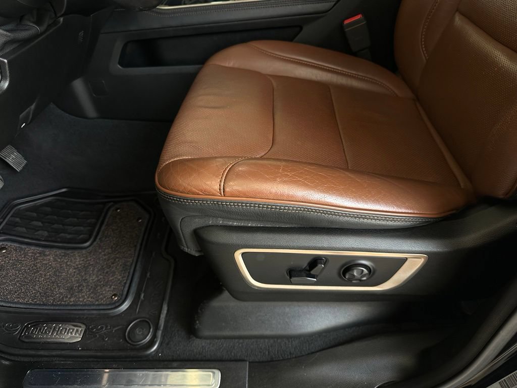 Used 2019 RAM 1500 Limited AWD/4WD image 12