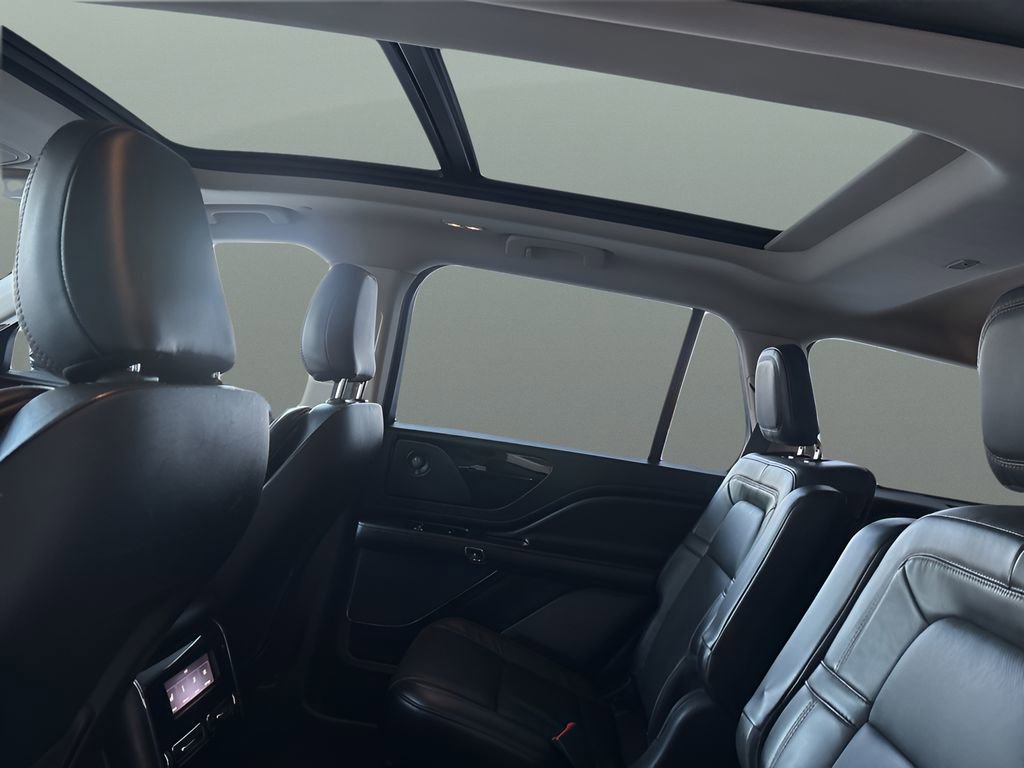 Used 2024 Lincoln Aviator Reserve image 21