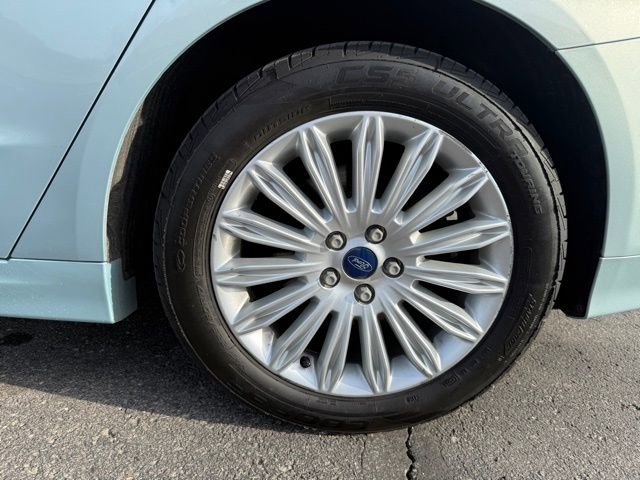 Used 2014 Ford Fusion SE image 9