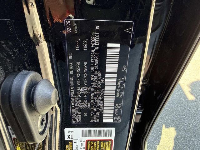 Used 2026 Toyota Highlander Platinum AWD/4WD image 30
