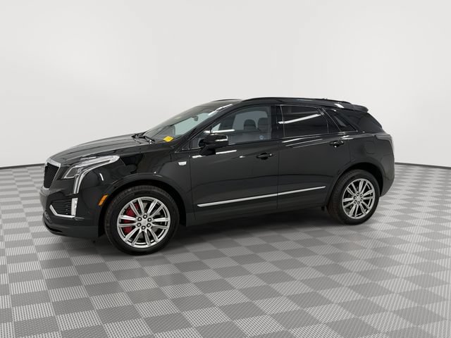 Certified 2026 Cadillac XT5 Sportv w/ LPO, Floor Liner Package AWD/4WD image 5