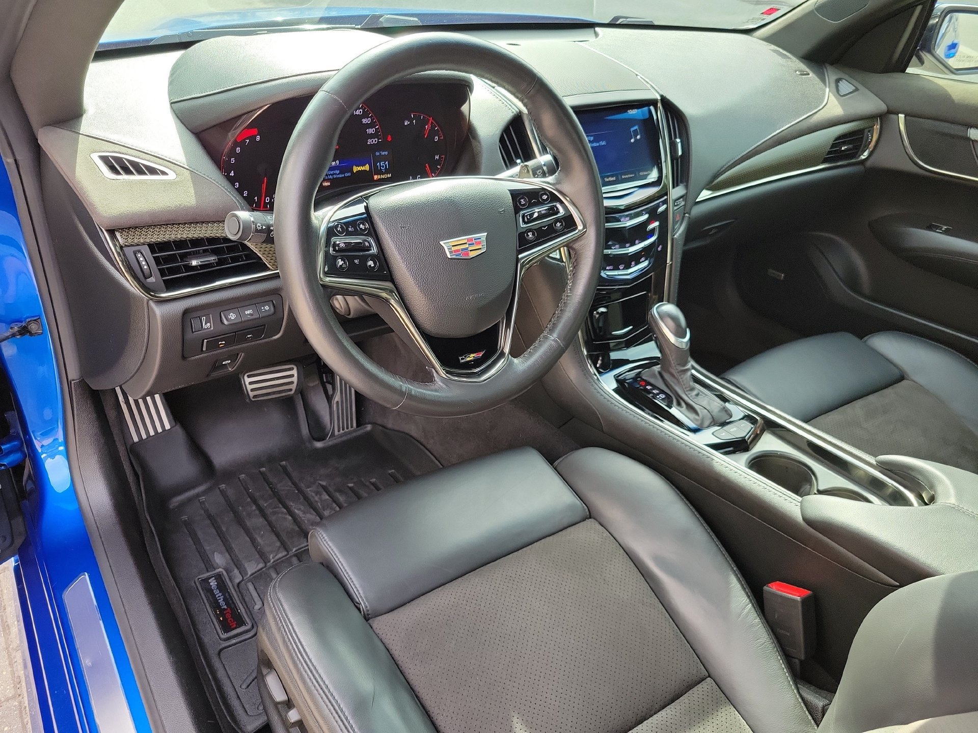 Used 2016 Cadillac ATS V w/ Luxury Package RWD image 22