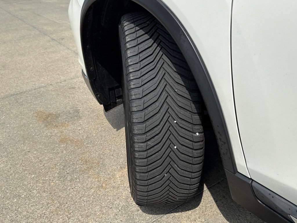 Used 2019 Nissan Rogue SL AWD/4WD image 48