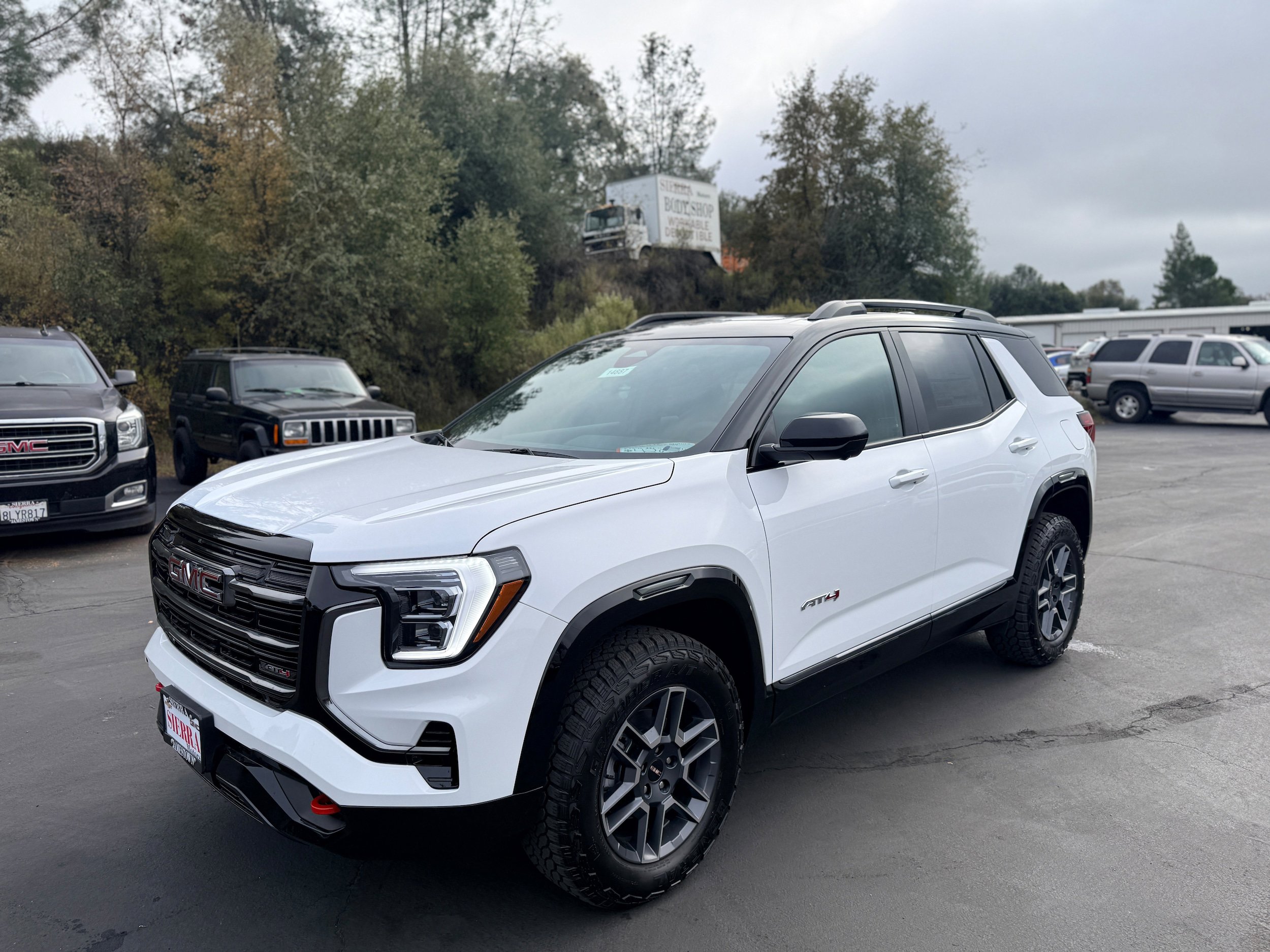 New 2026 GMC Terrain AT4 w/ Convenience Package III image 19